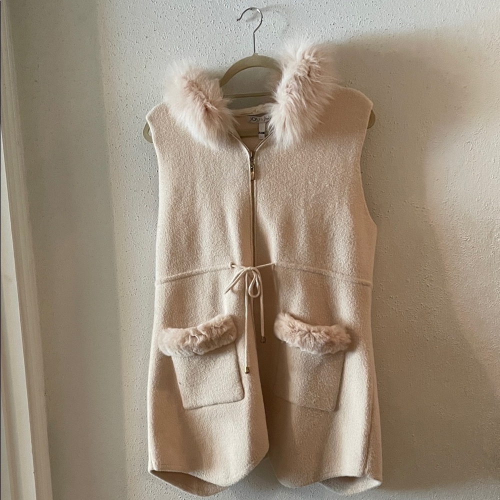 Joy Joy Cream Vest with Faux Fur